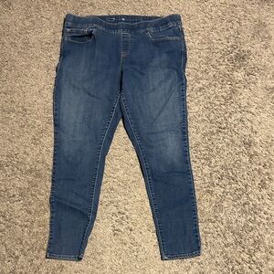 Levi's Classic Blue Skinny Jeans for Women
